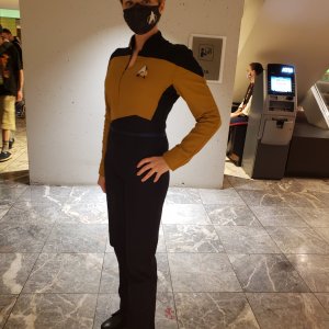 Star Trek TNG (Tasha Yar?) cosplay
